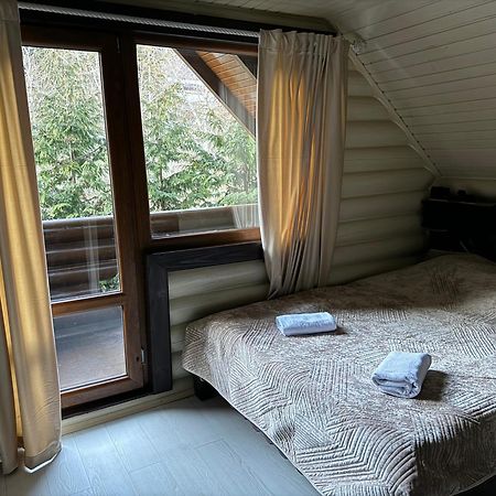Goral Cottage In ミホヴォ エクステリア 写真
